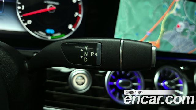 Mercedes-Benz CLS-Class 2019 — photo 9