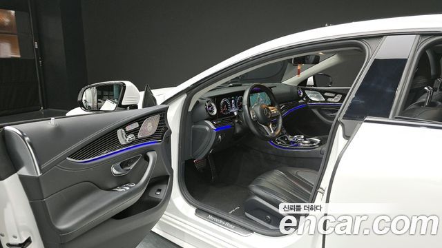 Mercedes-Benz CLS-Class 2019 — photo 10