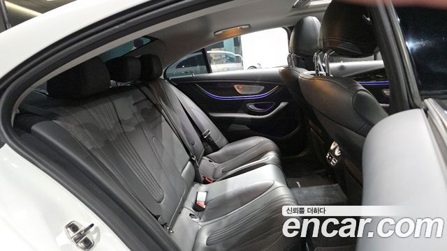 Mercedes-Benz CLS-Class 2019 — photo 12