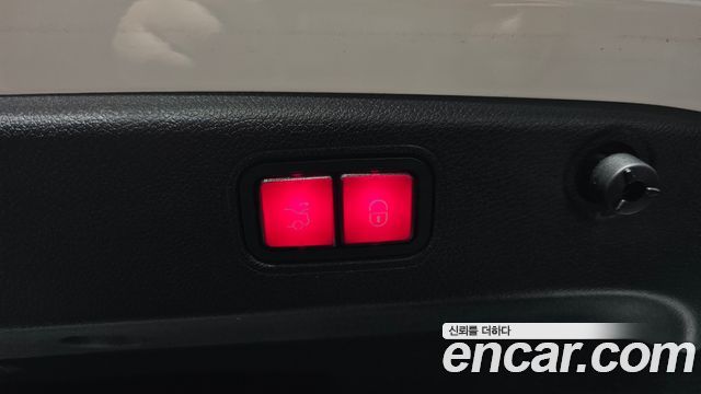 Mercedes-Benz CLS-Class 2019 — photo 20