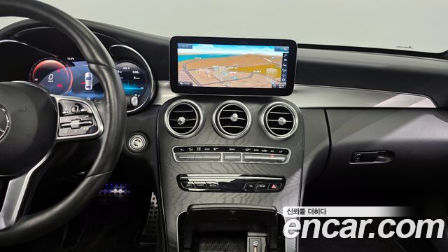 Mercedes-Benz C-Class 2021 — photo 19