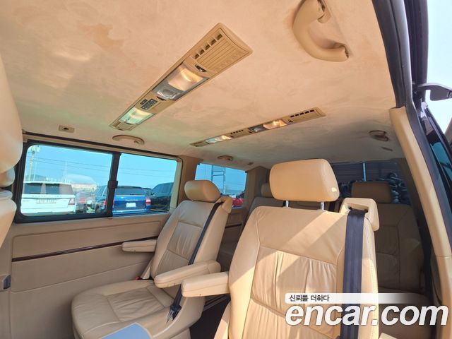 Volkswagen Multivan 2008 — photo 14
