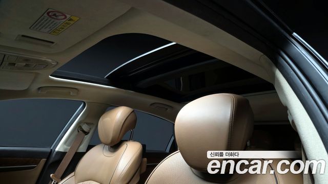 Hyundai Genesis 2016 — photo 19