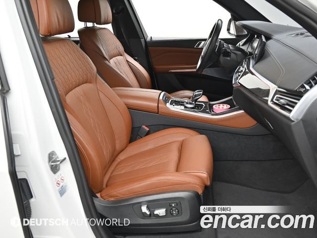 BMW X5 2023 — photo 10