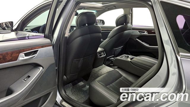 Hyundai Genesis 2015 — photo 11