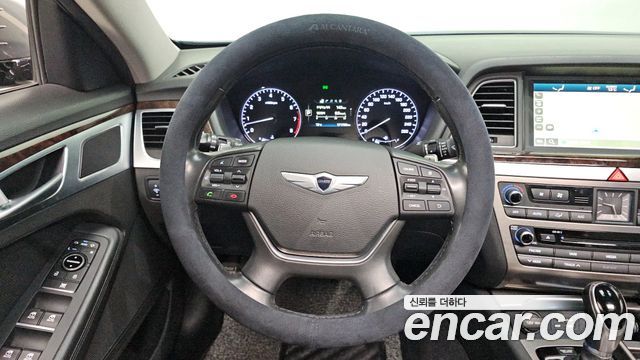 Hyundai Genesis 2015 — photo 15