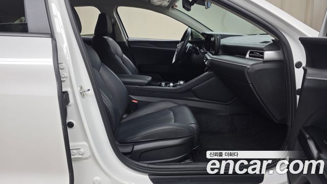 Kia K5 2021 — photo 11