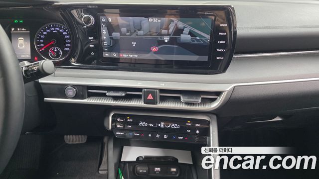 Kia K5 2021 — photo 16