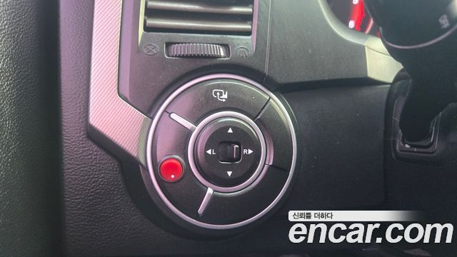 KG Mobility KORANDO 2013 — photo 14