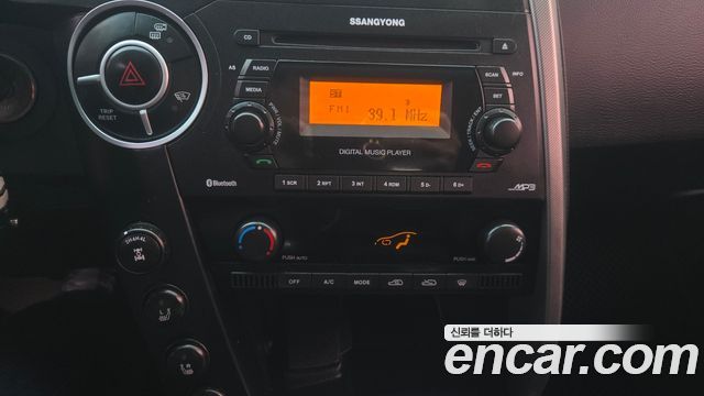 KG Mobility KORANDO 2013 — photo 17