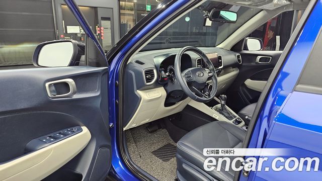 Hyundai Venue 2021 — photo 11