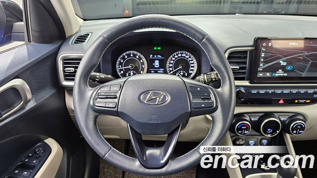 Hyundai Venue 2021 — photo 14