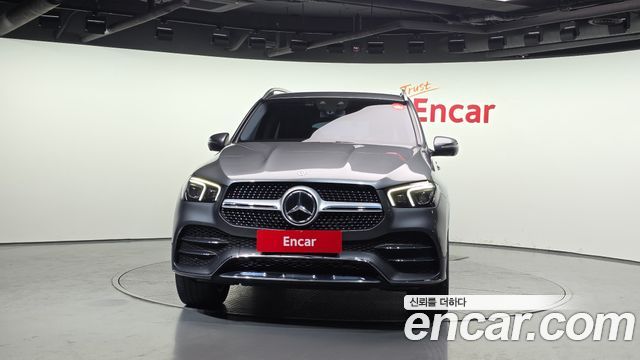 Mercedes-Benz GLE-Class 2019 — photo 3