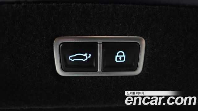 Genesis G90 2022 — photo 19