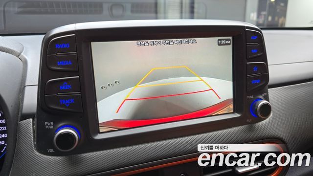 Hyundai Kona 2018 — photo 17