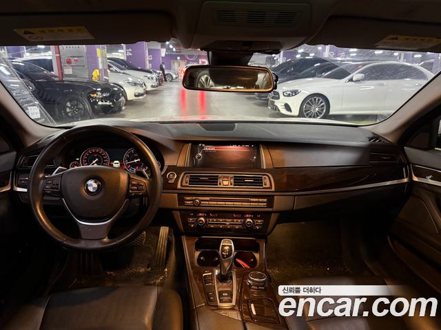 BMW 5-Series 2015 — photo 7