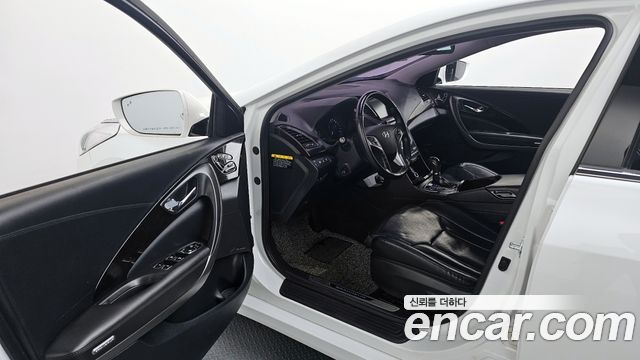 Hyundai Grandeur 2016 — photo 10