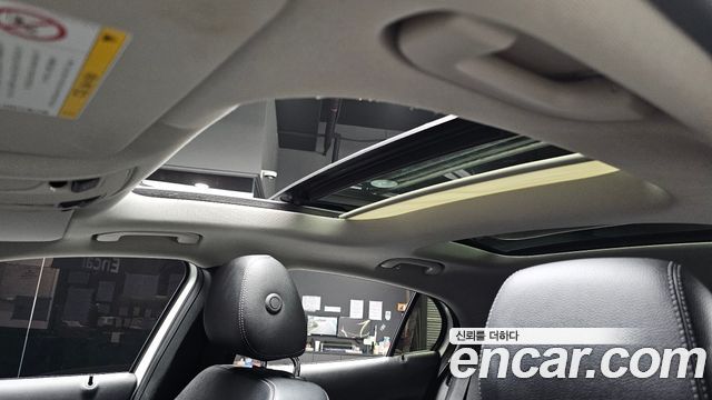 Mercedes-Benz GLA-Class 2018 — photo 19
