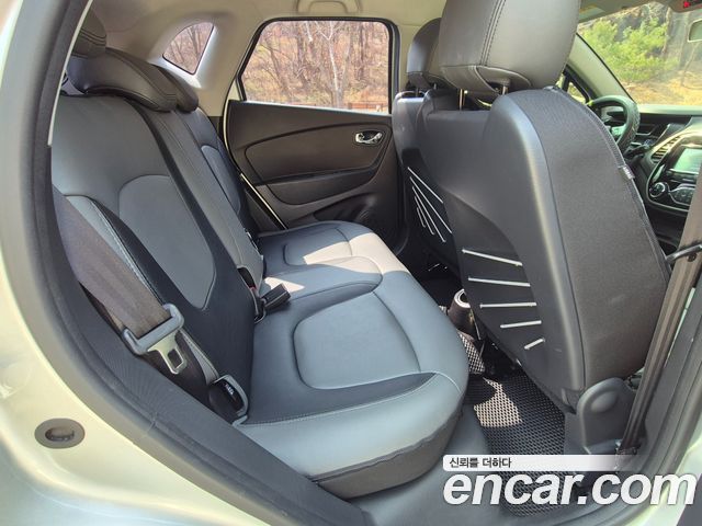 Renault Korea QM3 2015 — photo 17