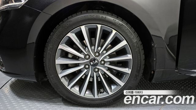 Kia K7 2018 — photo 5