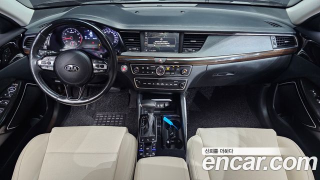 Kia K7 2018 — photo 7
