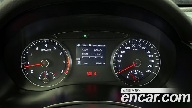 Kia K7 2018 — photo 8