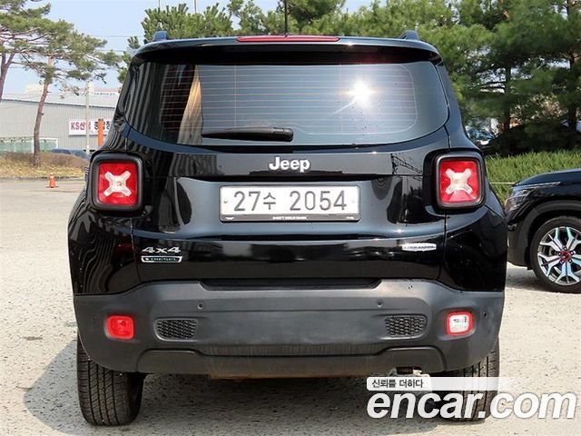 Jeep Renegade 2017 — photo 4
