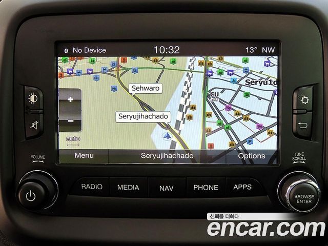Jeep Renegade 2017 — photo 14
