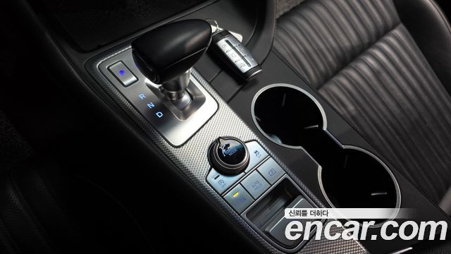 Genesis G70 2021 — photo 9