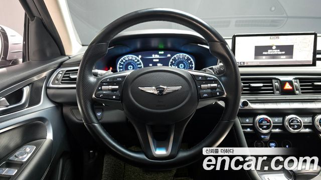 Genesis G70 2021 — photo 13
