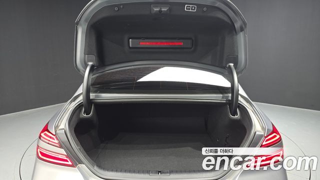 Genesis G70 2021 — photo 20
