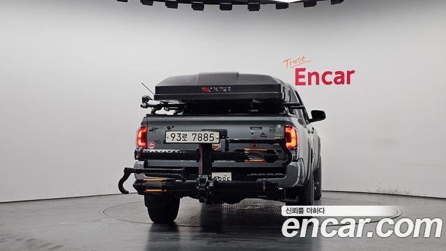 Toyota Tacoma 2017 — photo 4