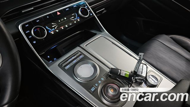 Genesis GV80 2022 — photo 9