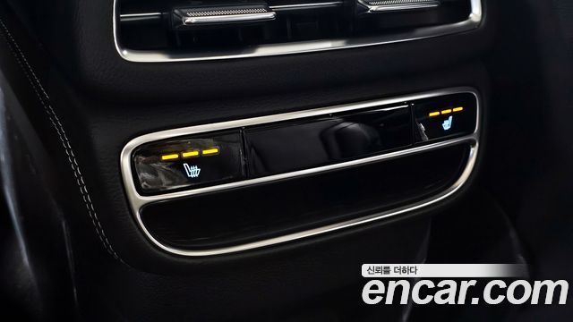 Genesis GV80 2022 — photo 17