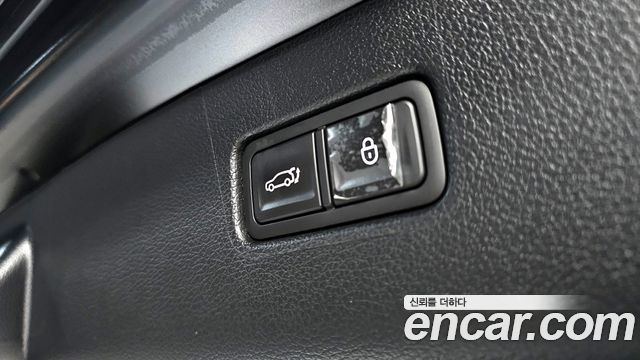 Genesis GV80 2022 — photo 18