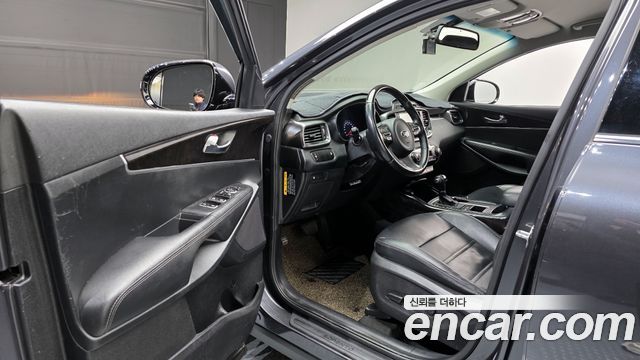 Kia Sorento 2017 — photo 11