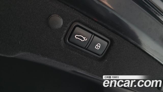 Kia K7 2019 — photo 17