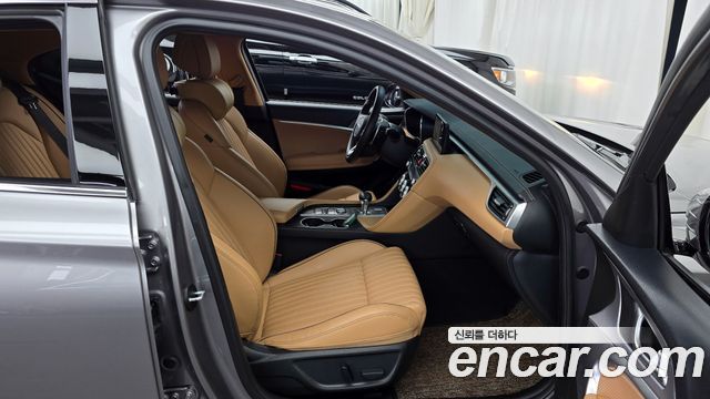 Genesis G70 2021 — photo 11