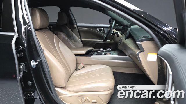 Kia K8 2022 — photo 11