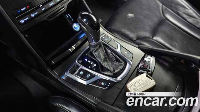 Hyundai Grandeur 2016 — photo 9
