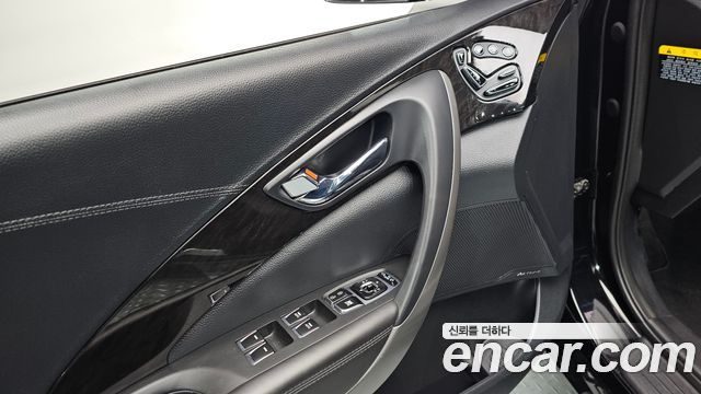 Hyundai Grandeur 2016 — photo 12