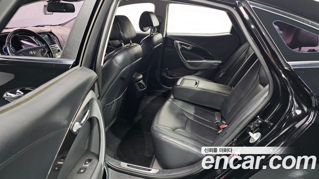 Hyundai Grandeur 2016 — photo 17