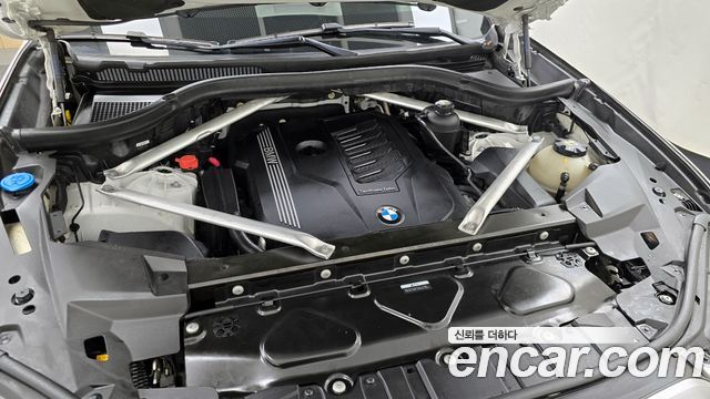 BMW X6 2021 — photo 6