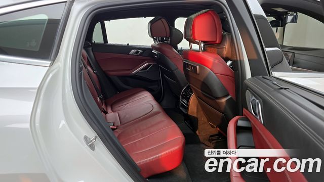 BMW X6 2021 — photo 12