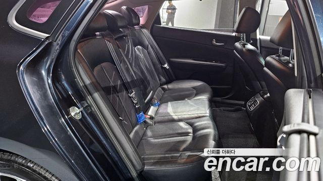 Kia K5 2016 — photo 12