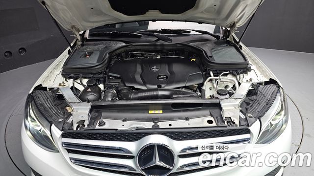 Mercedes-Benz GLC-Class 2018 — photo 6