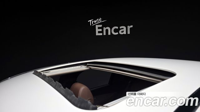 Mercedes-Benz E-Class 2018 — photo 19