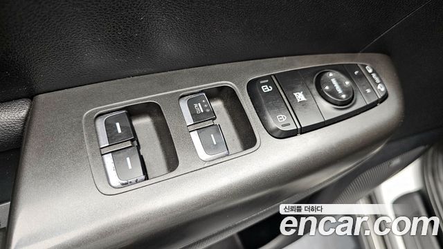 Kia Sportage 2016 — photo 14