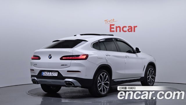 BMW X4 2025 — photo 2