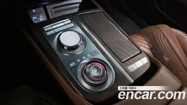 Genesis G80 2023 — photo 9